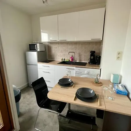 Grand Studio Centre-ville Gare Parking 2pers *